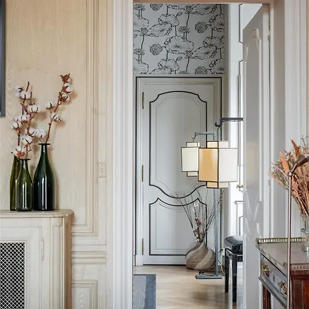 Veeve - Eiffel Eclectic Apartment Paris