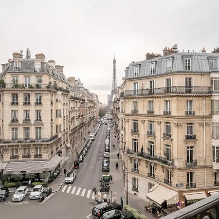 Veeve - Eiffel Eclectic Apartment